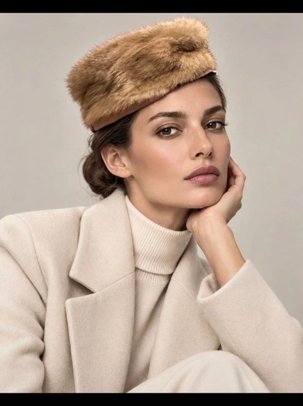 Jola vintage mink pillbox hat in a sable perfect